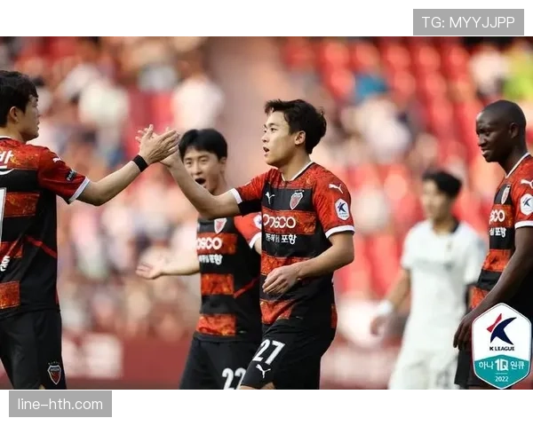 波尔图攻守兼备连取佳绩,近期连胜表现强势引发关注 波尔图攻守兼备连取佳绩,近期连胜表现强势引发关注