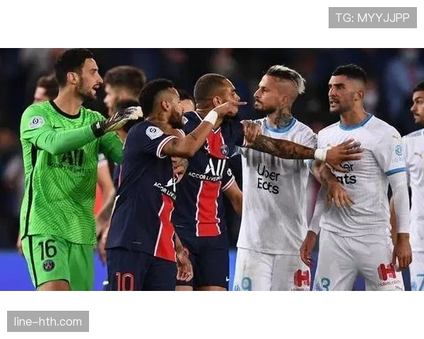 角旗规则有哪些易被忽视的细节？完整拆解判罚标准